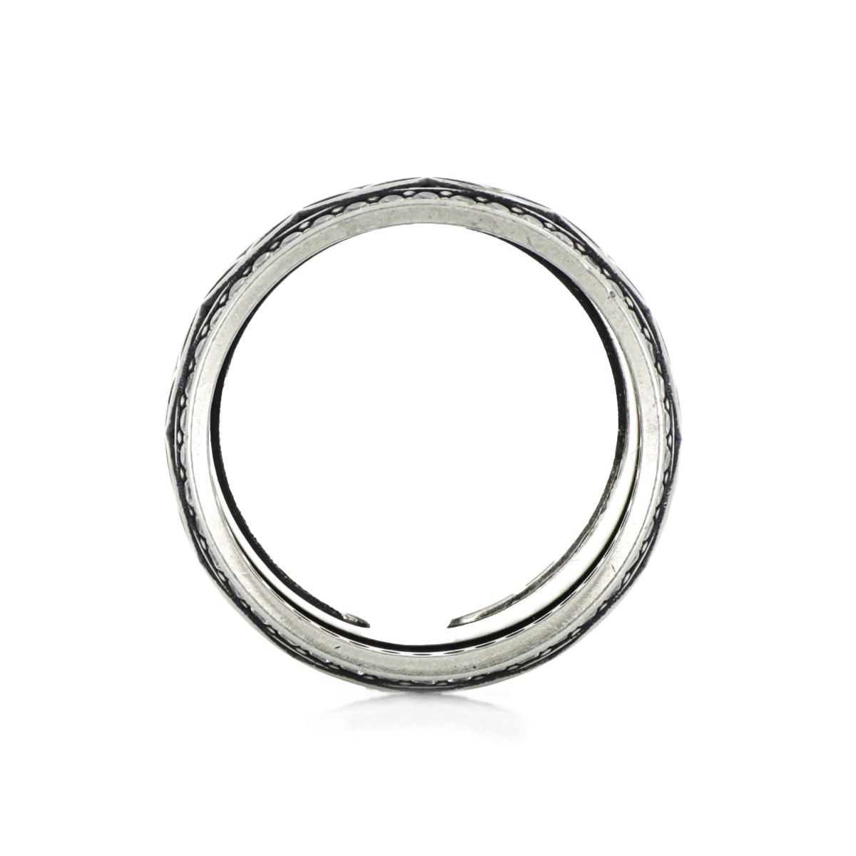 Anello-uomo-in-Argento-brunito-palladio-e-oro-nero-con-texture-losangata-e-pietre-ZAU006NE22-LM-2